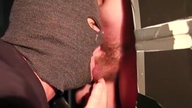 nineteen-yr-old straight lad cums 2x at gloryhole