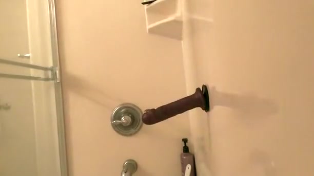 Enjoyment with toys - Shower 1