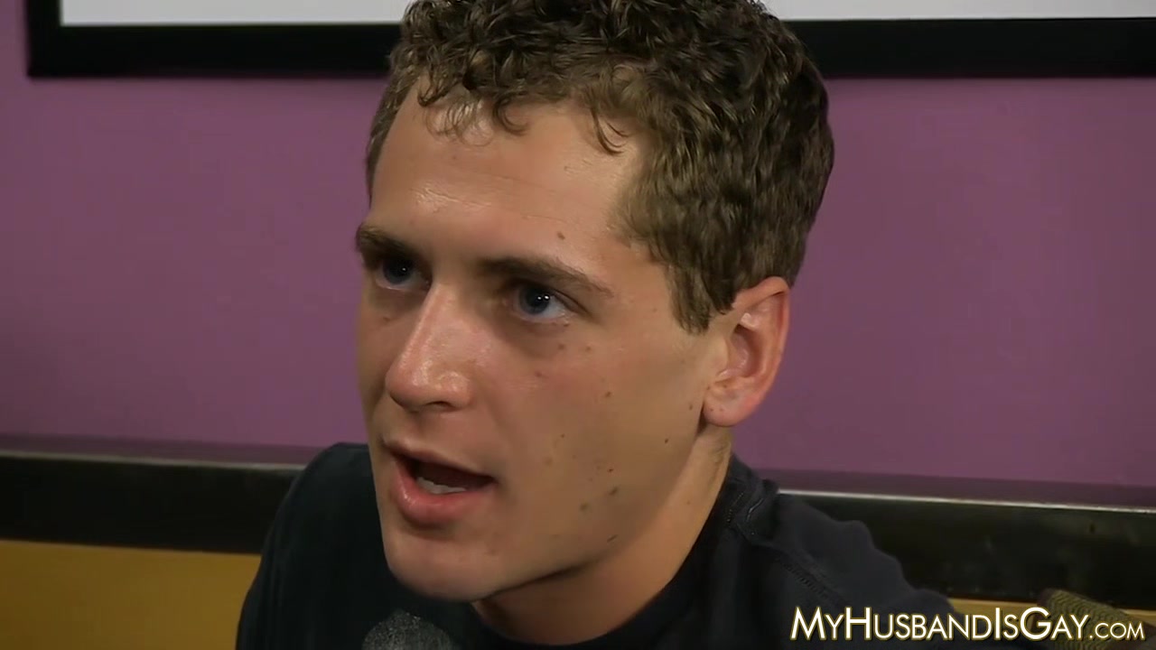 Amateur studs Patrick Kennedy and Max Martin anal breed