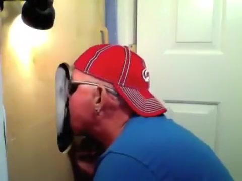 Gloryhole Married Boyfrend Returns to Face Hole Me
