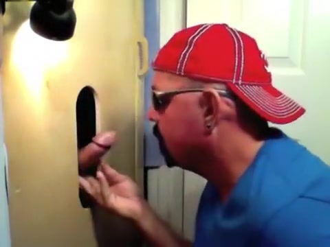 Gloryhole Married Boyfrend Returns to Face Hole Me