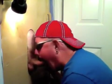 Gloryhole Married Boyfrend Returns to Face Hole Me