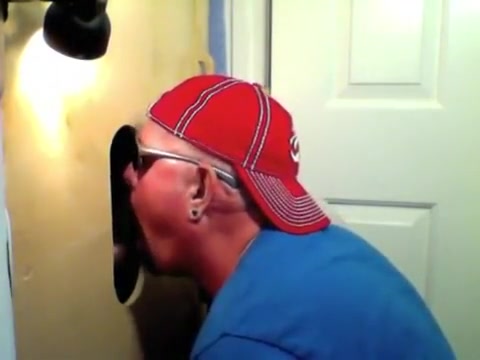 Gloryhole Married Boyfrend Returns to Face Hole Me