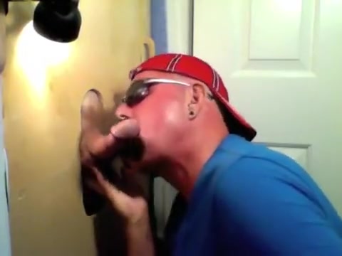 Gloryhole Married Boyfrend Returns to Face Hole Me