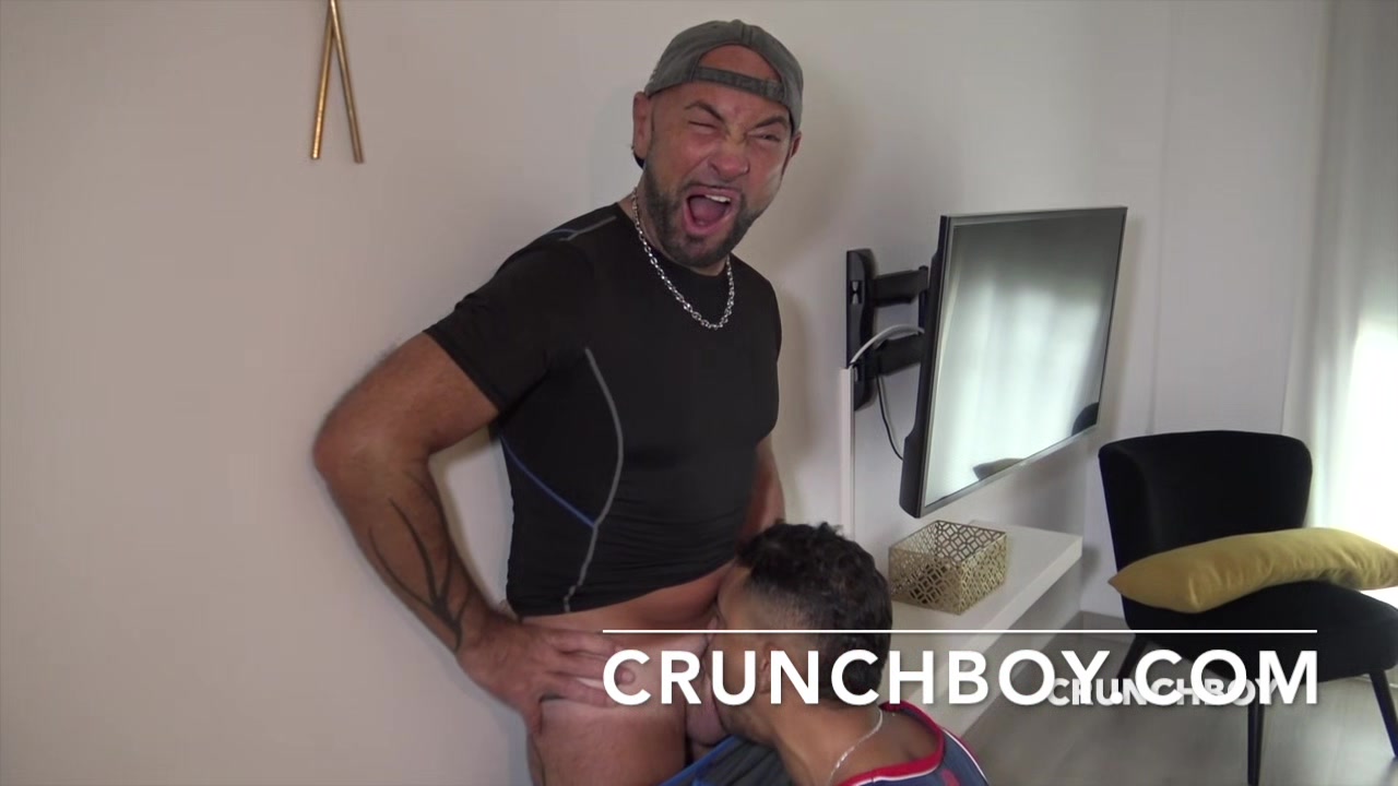 the latino slut RUDALO fucked bareback and creampied by Jess ROYAN for Crunchboy in Barcelona
