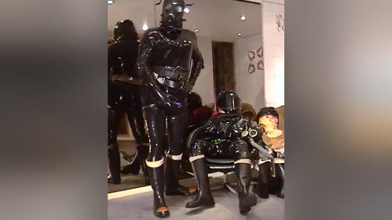 Roxina2003ShinyKinkyHorny140403XL