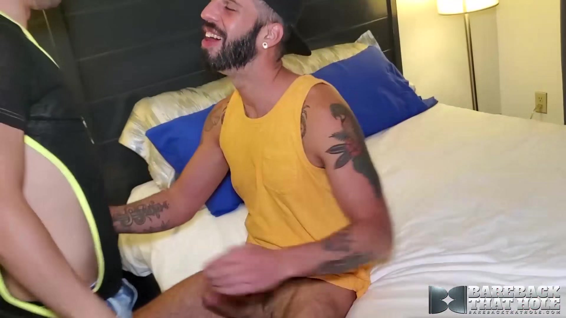 BAREBACKTHATHOLE Inked Latin Romeo Davis Fuck Jesse Ferrer