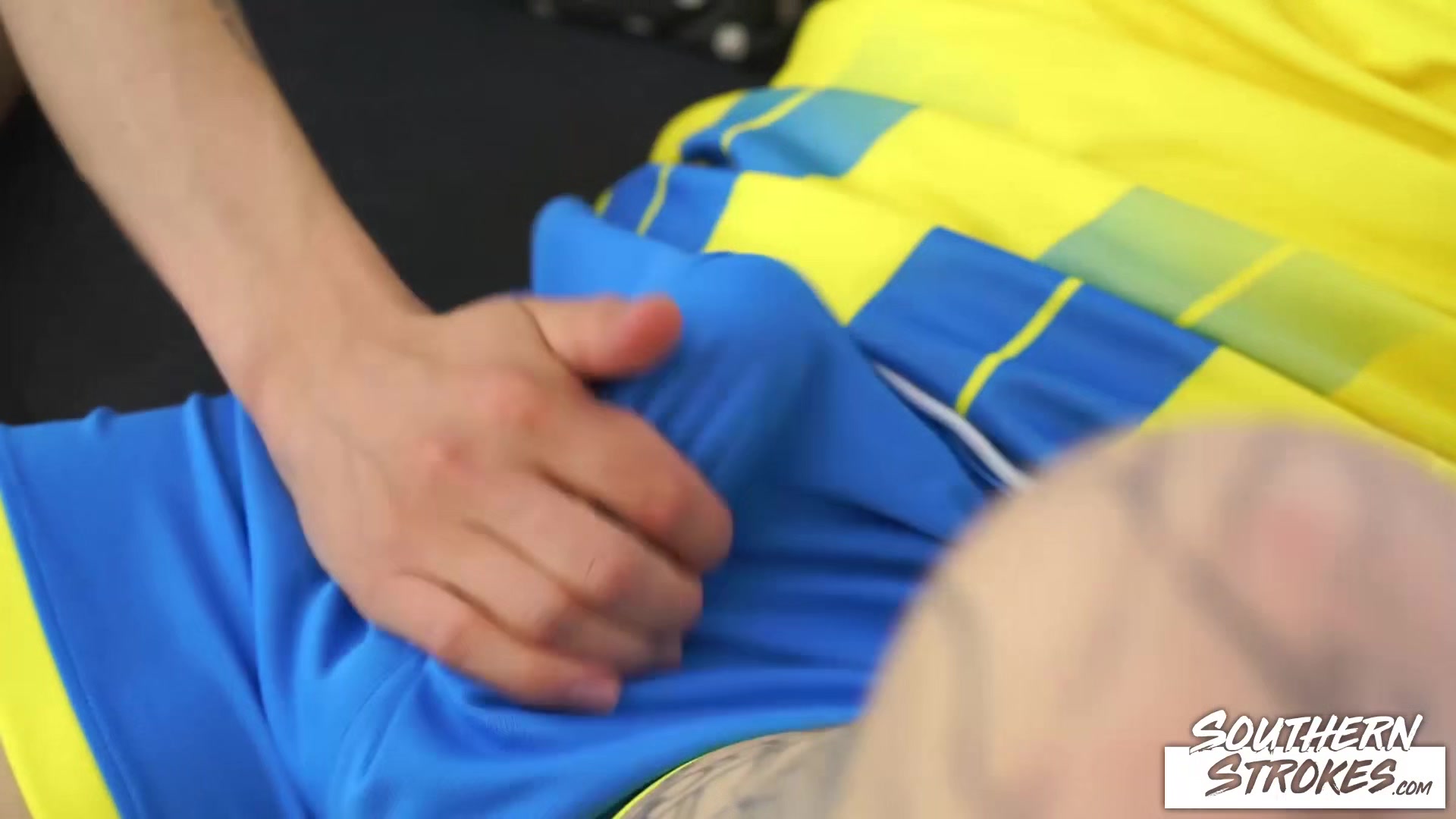 SOUTHERNSTROKES Soccer Gays Alan Stark and Max Gen Bareback