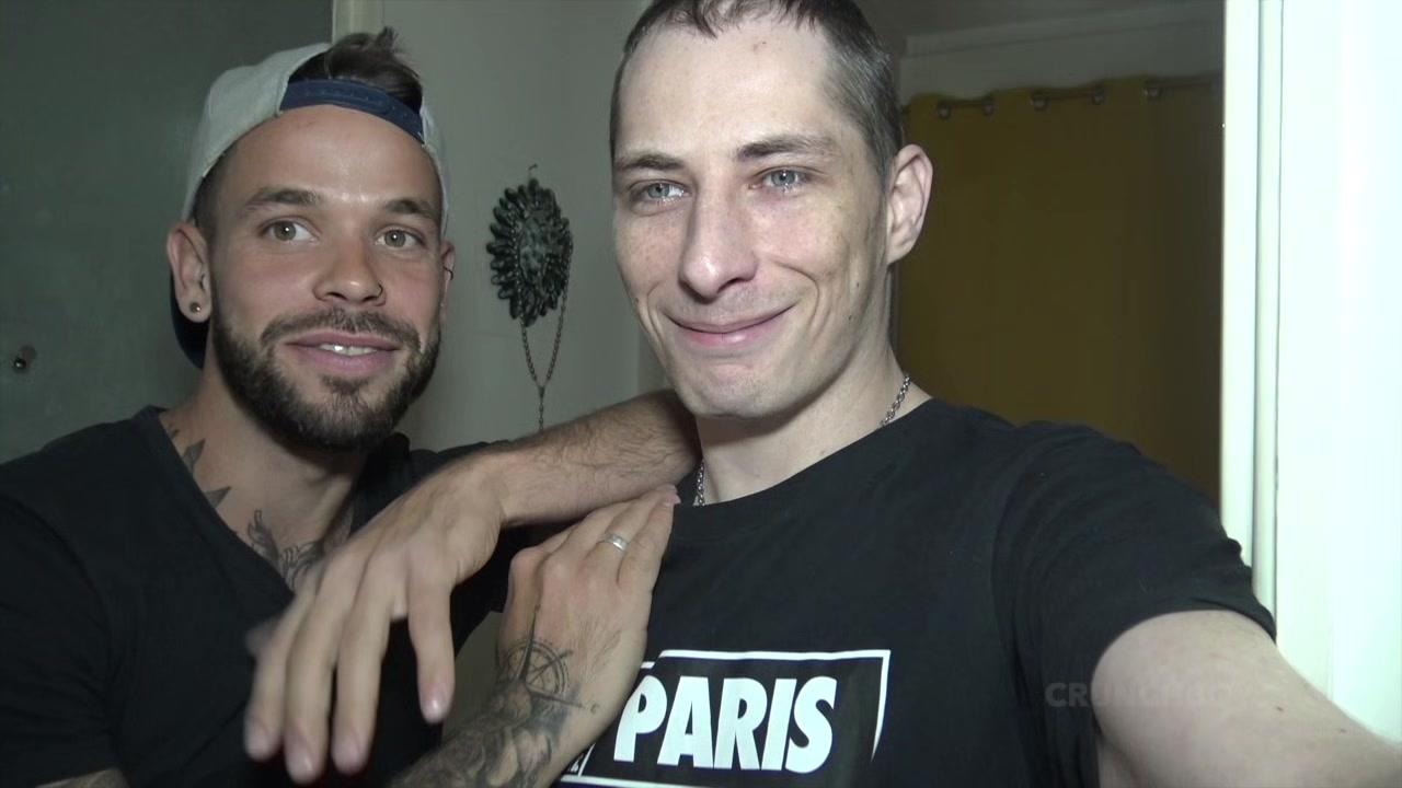 Sandro fucked bareback by the french pornstar Kevin DAVID for crunchboy