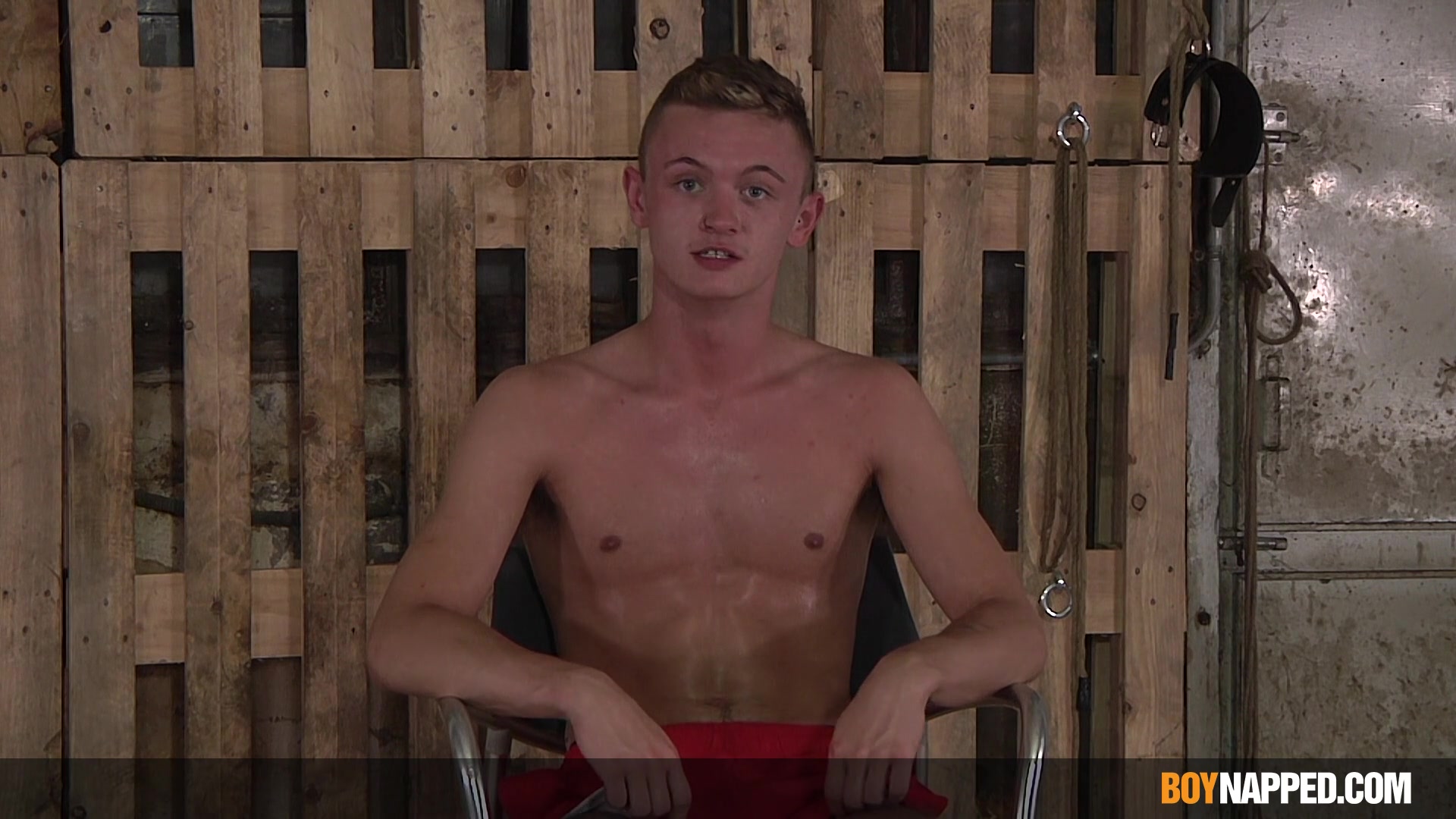 Cute Oliver Gets Wet & Messy - 2 - Oliver Wesley & Xavier Sibley