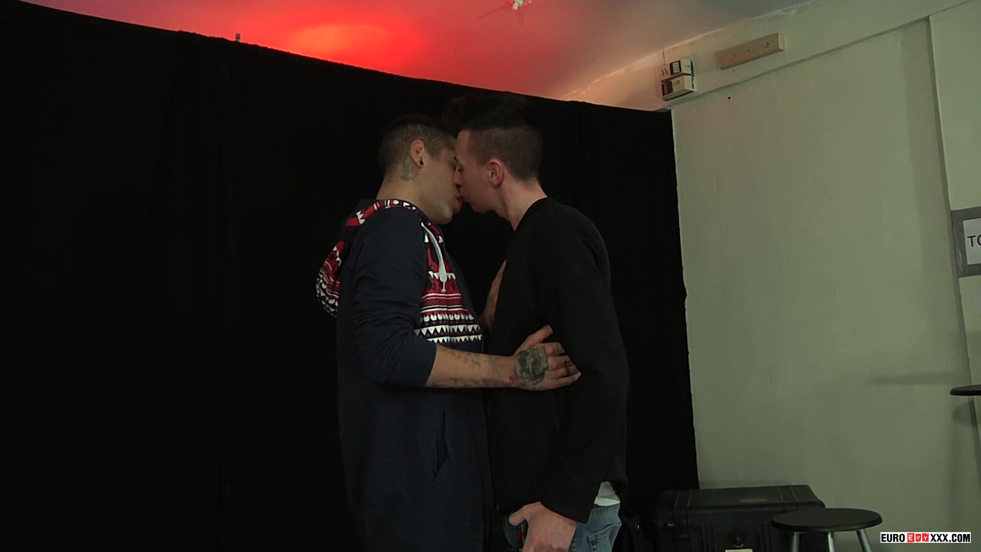 Tattooed Mickey Taylor Fucks Riley's Hot Ass - Mickey & Riley