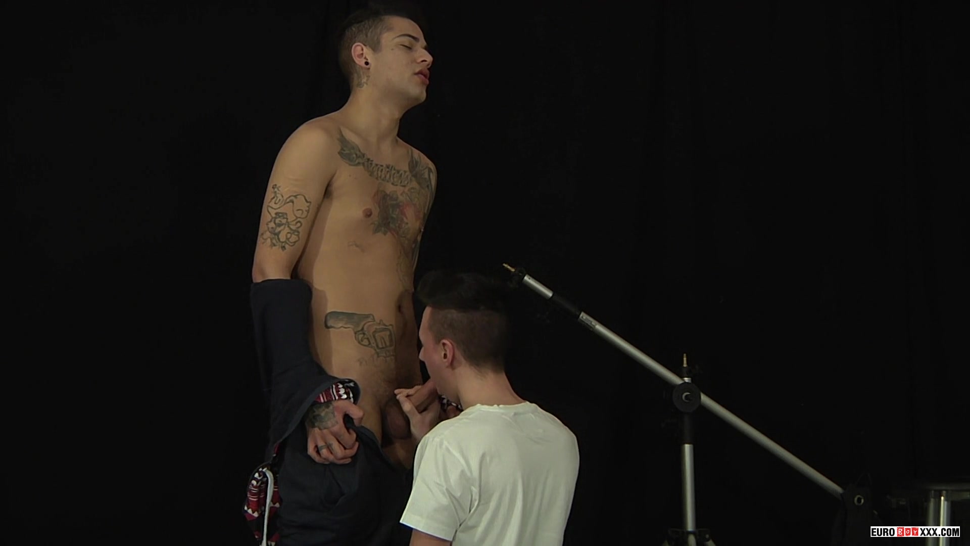 Tattooed Mickey Taylor Fucks Riley's Hot Ass - Mickey & Riley