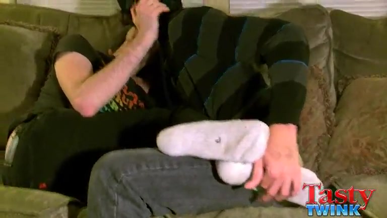 Boys Tickle & Make Out - Tristan & Aron