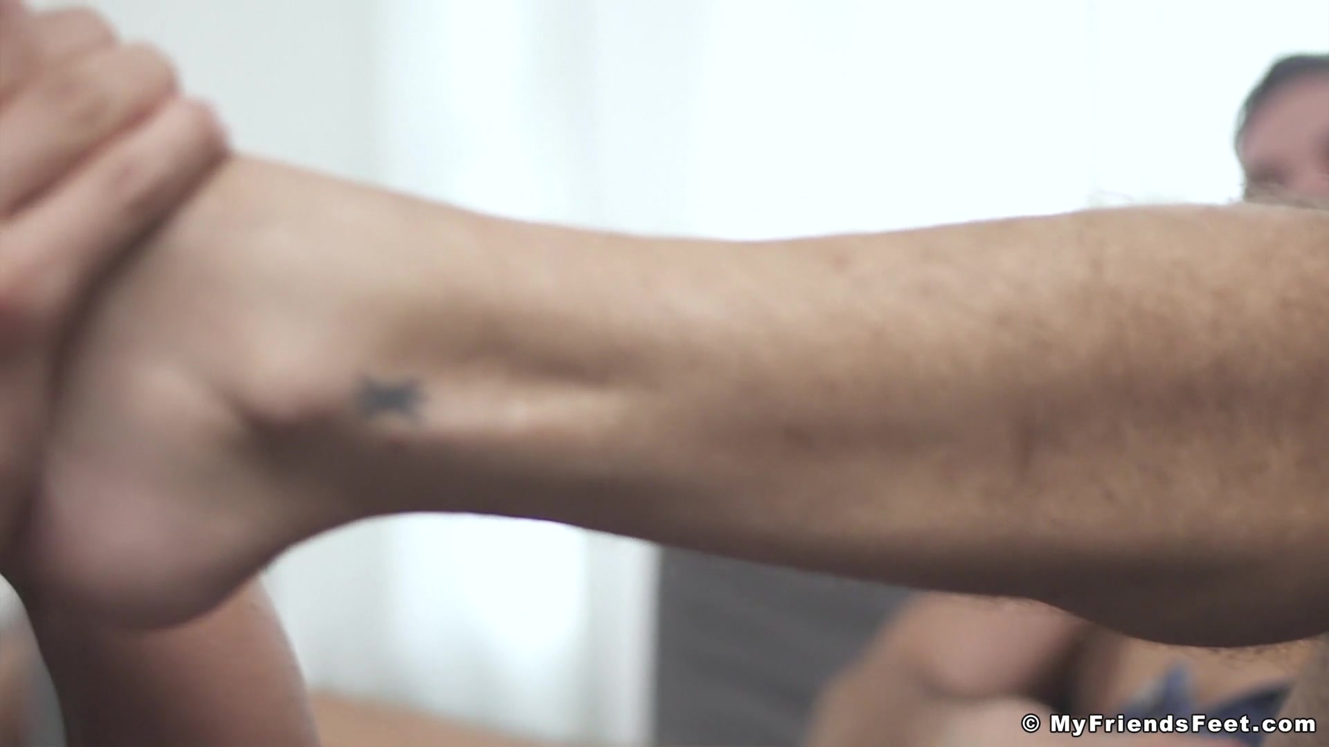 Manuel's Worship & Foot Job - Manuel