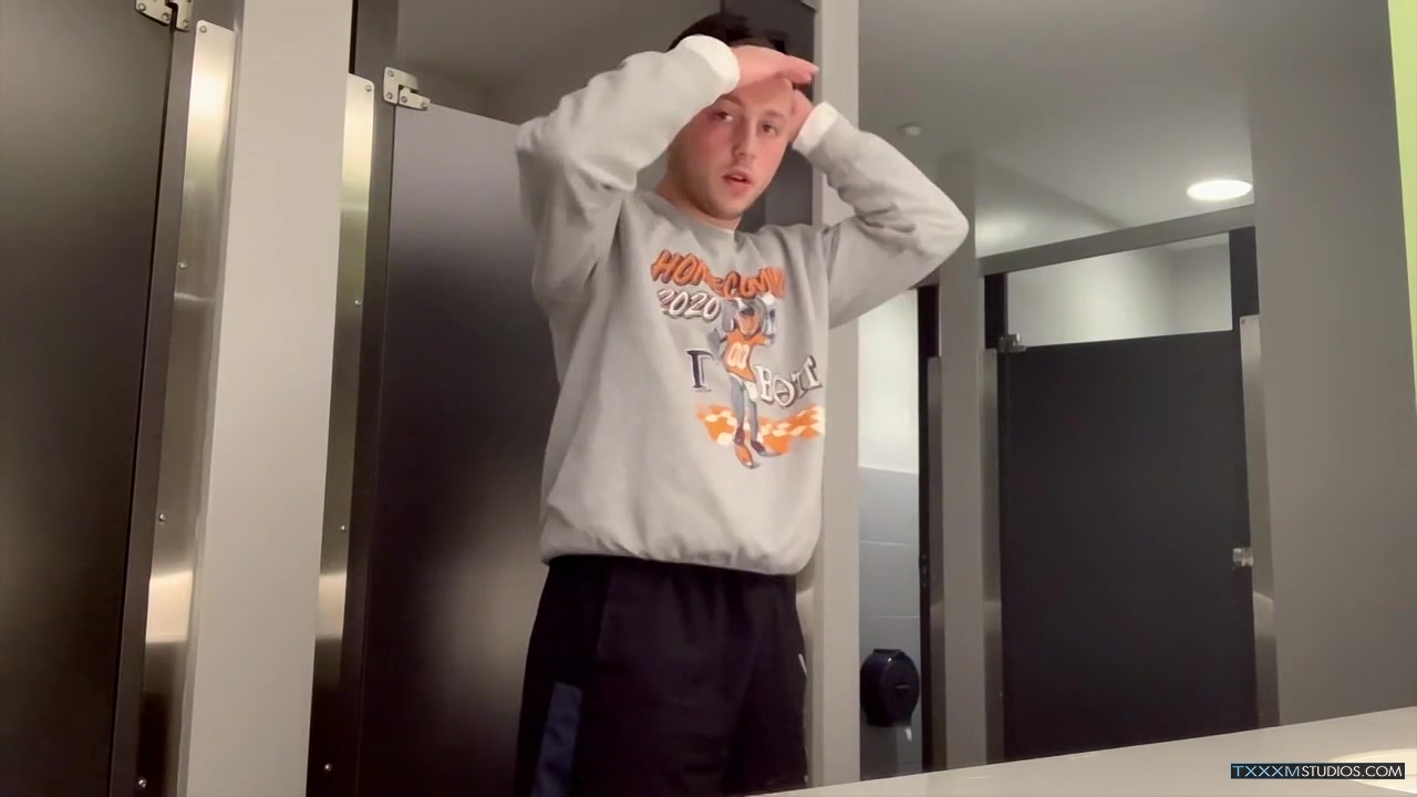 A Very Risky Twink Jack Off - Mason Tucker