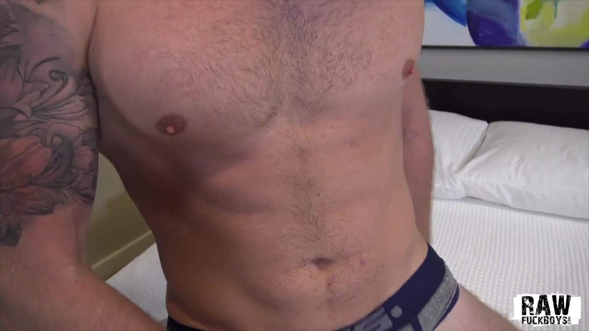 RAWFUCKBOYS - Muscle stud Logan Carter jerks off big dick
