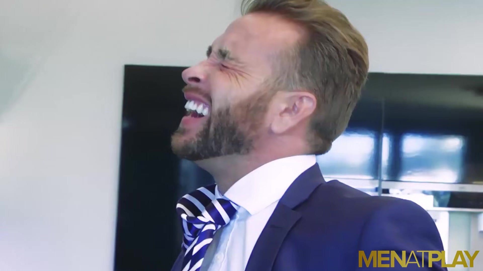 MENATPLAY Hunky Businessman Frank Valencia Fucks Diego Reyes