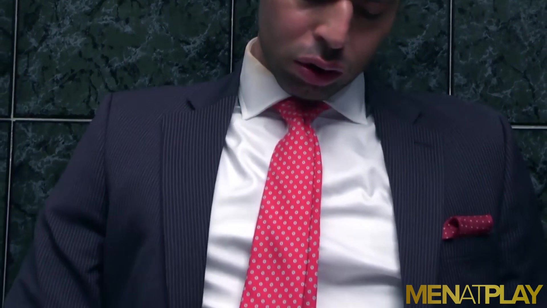 MENATPLAY Handsome Jock Klein Kerr Anal Fucks Dario Beck