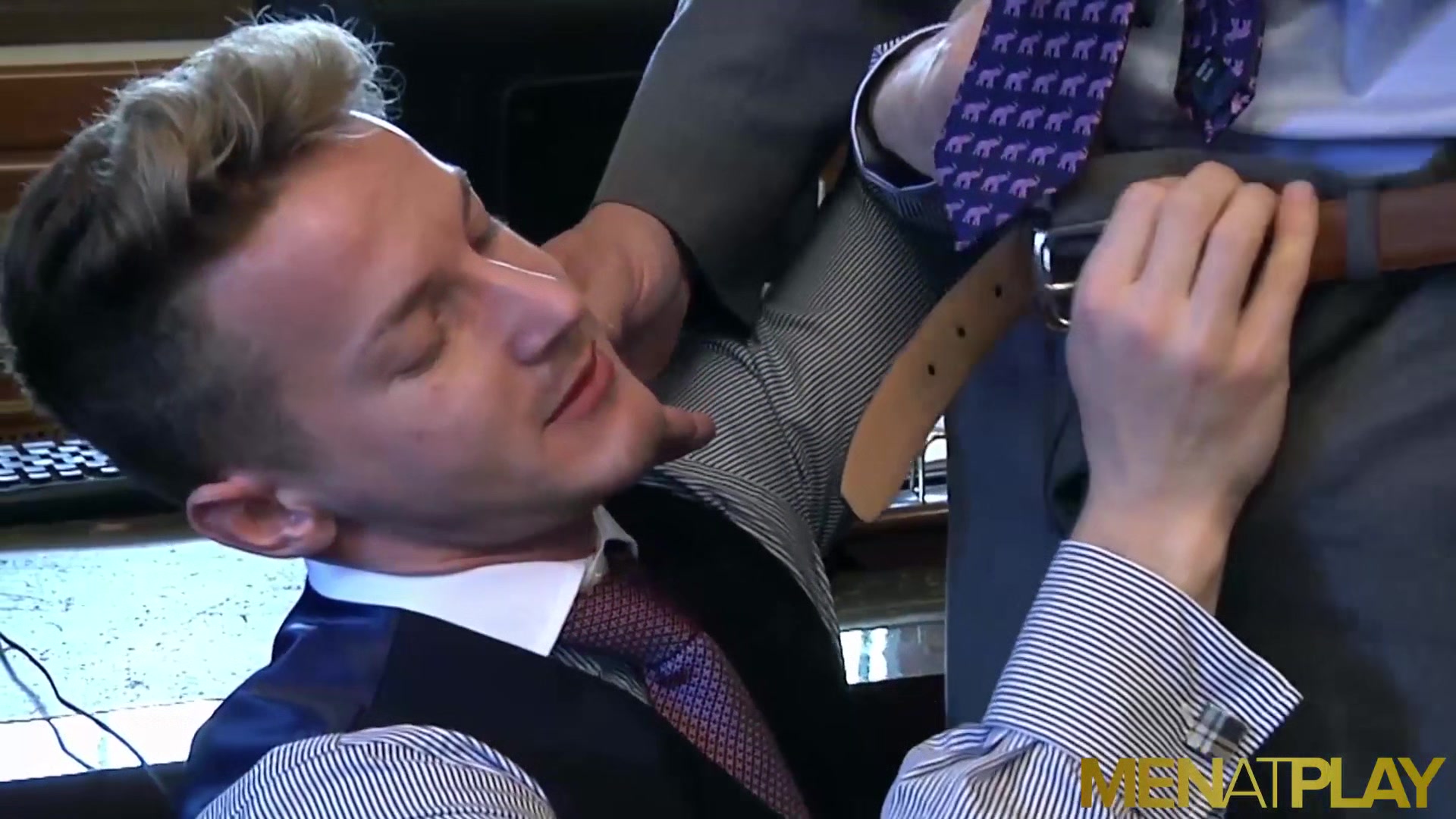 MENATPLAY Latino Enzo Rimenez Ass Breeds Darius Ferdynand