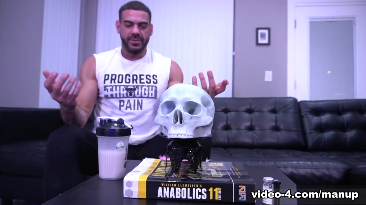 Dillon Diaz & Ricky Larkin in Ricky Voodoo Butt Fucks His Gym Buddy - ManUpFilms