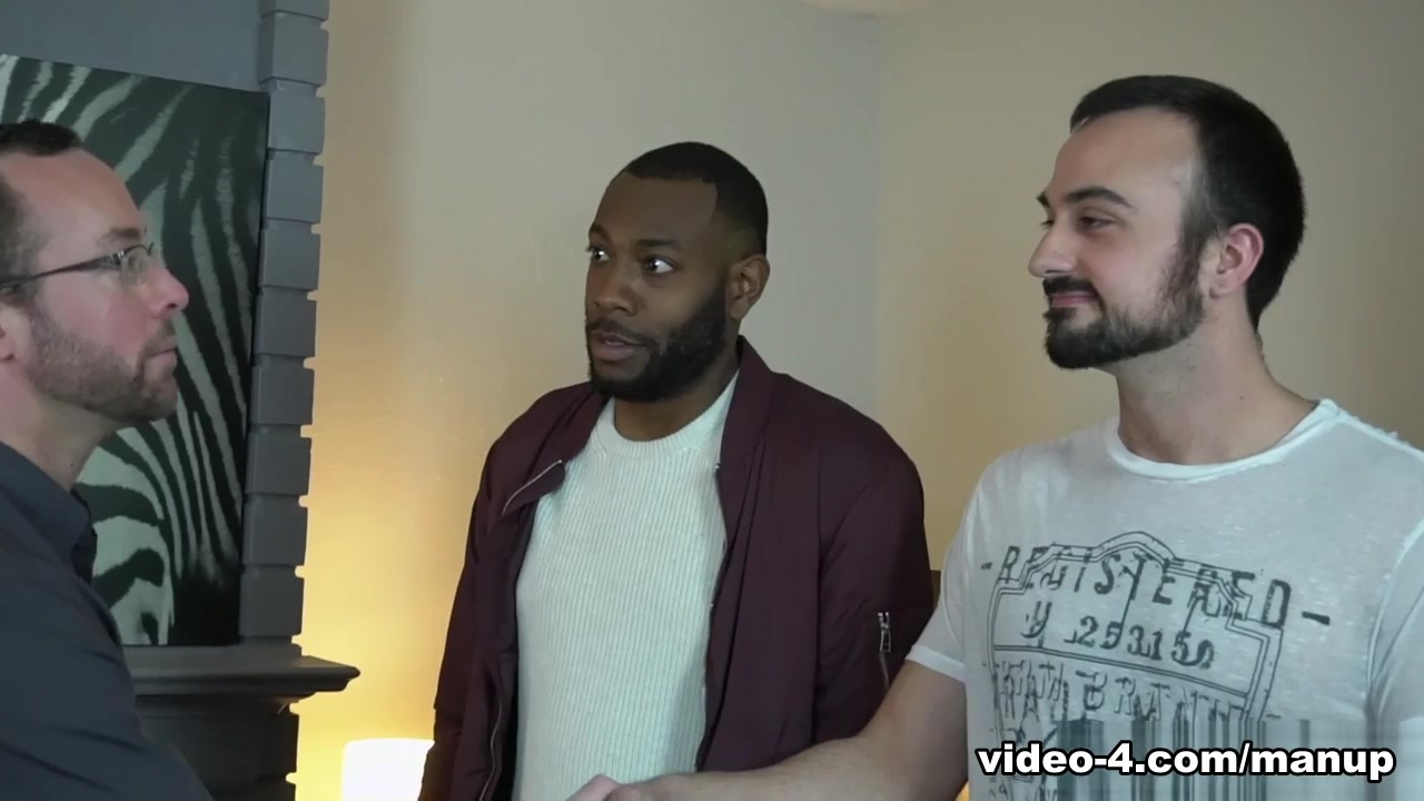Alex Hawk & August Alexander & Mason Lear in Couples Therapy Mind Fuck 3 Some - ManUpFilms
