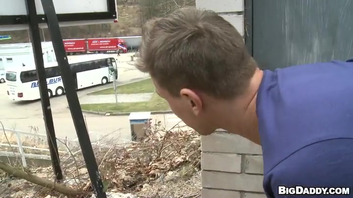 Dudes Have Anal Sex In-Town