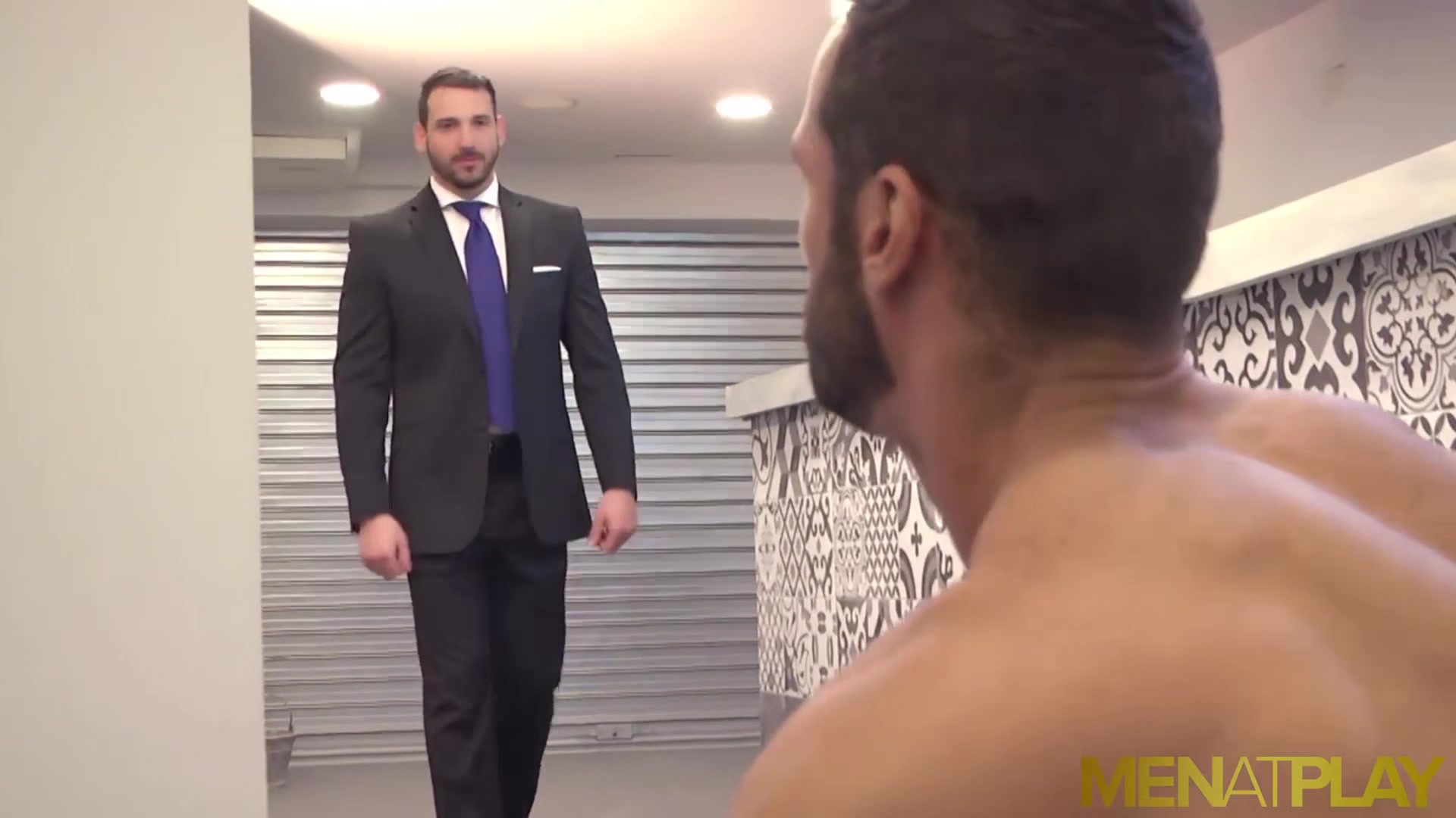 MENATPLAY Latin Hunks Denis Vega And Enzo Rimenez Bareback