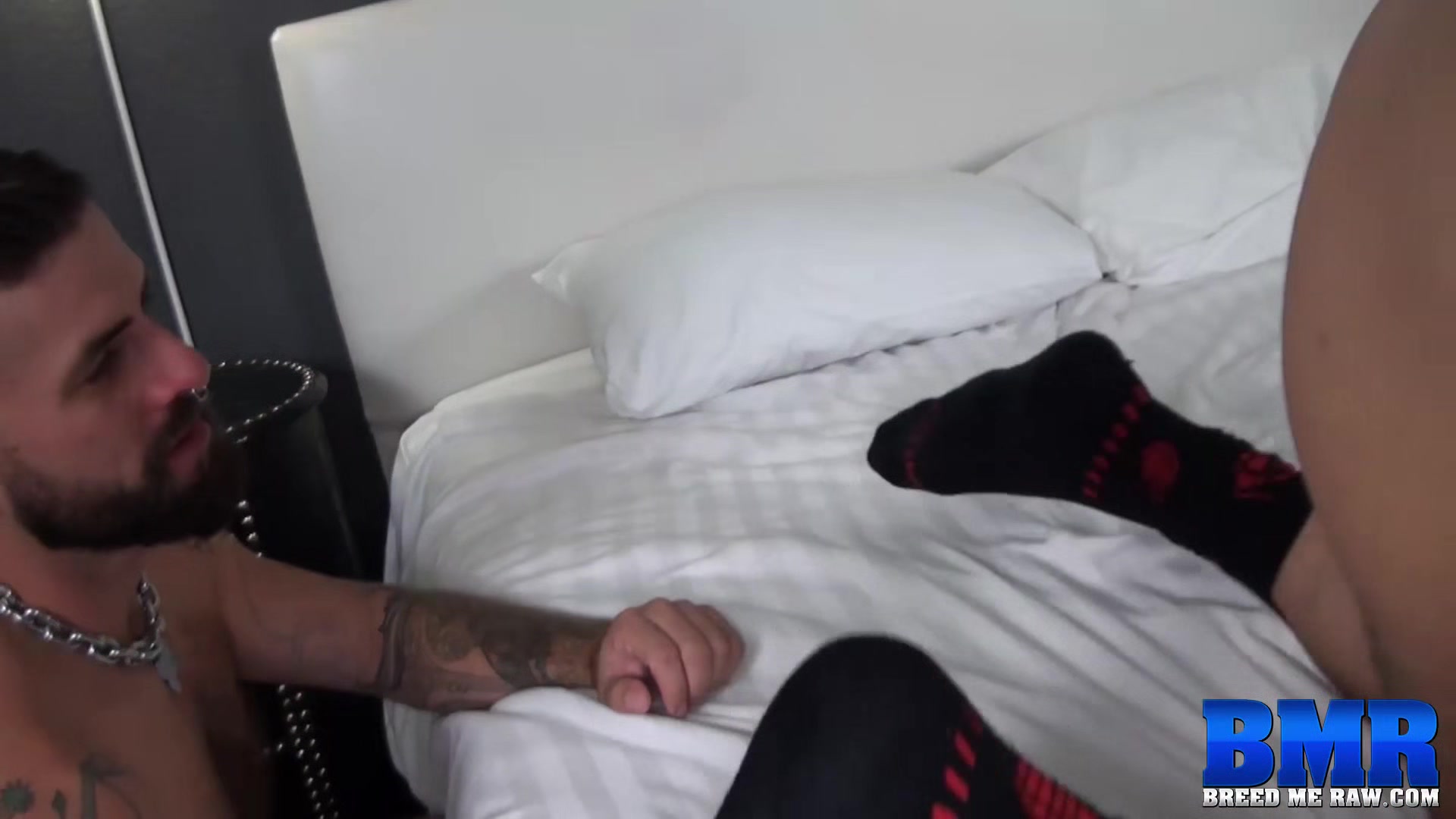 BREEDMERAW Tattooed Gays Jon Shield And Hugh Hunter Bareback