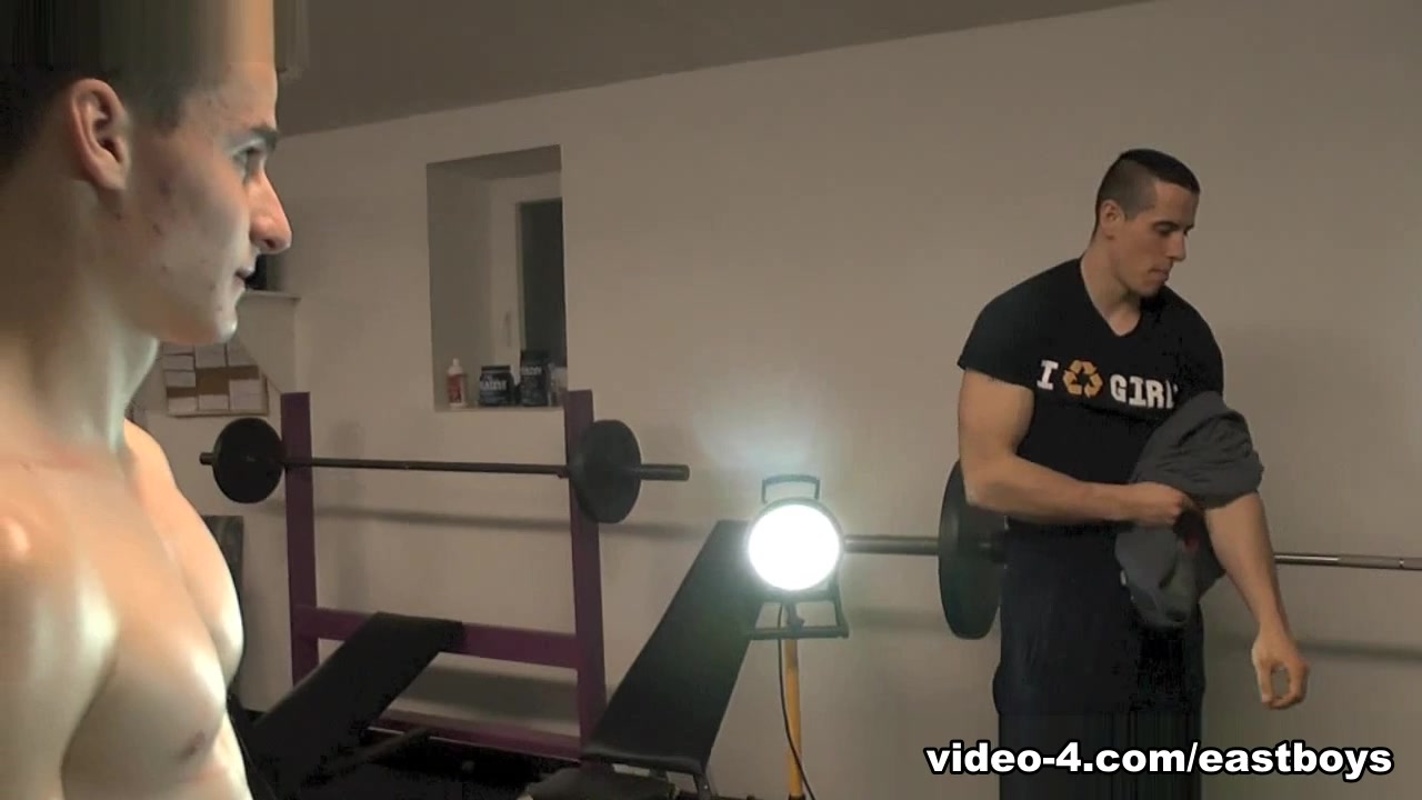 Exclusive - Body Worship 2 - EastBoys