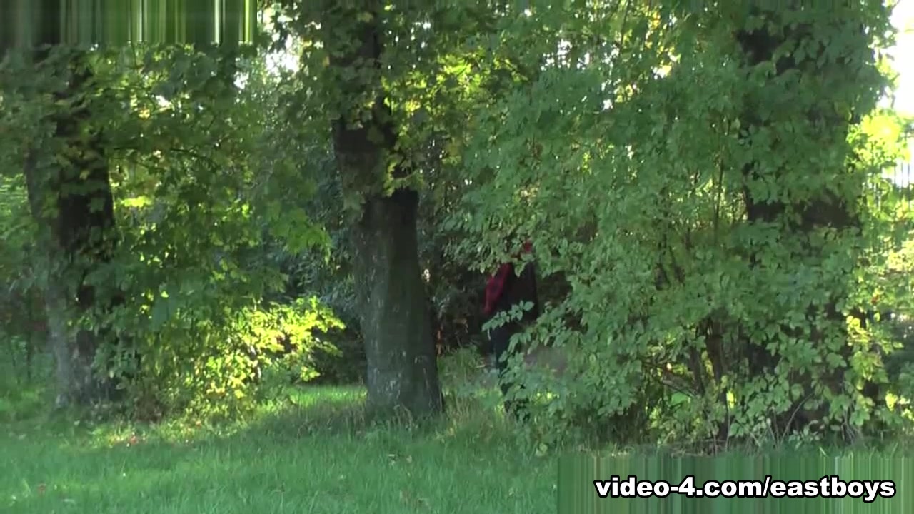 HandJob and Cumshot - EastBoys