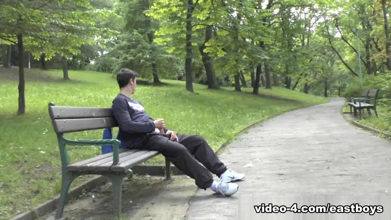 Public park - Handjob - EastBoys