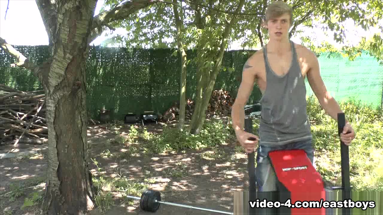Exclusive - Muscle Flex - Casting 10 2 - EastBoys