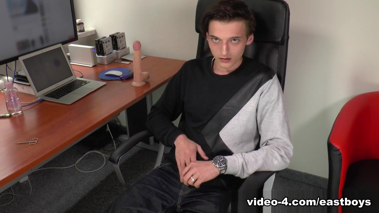 Casting - Web Cam - Cumshot - EastBoys