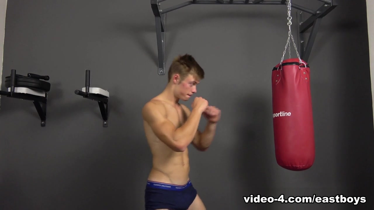 Muscle Flex - Casting 20 - EastBoys