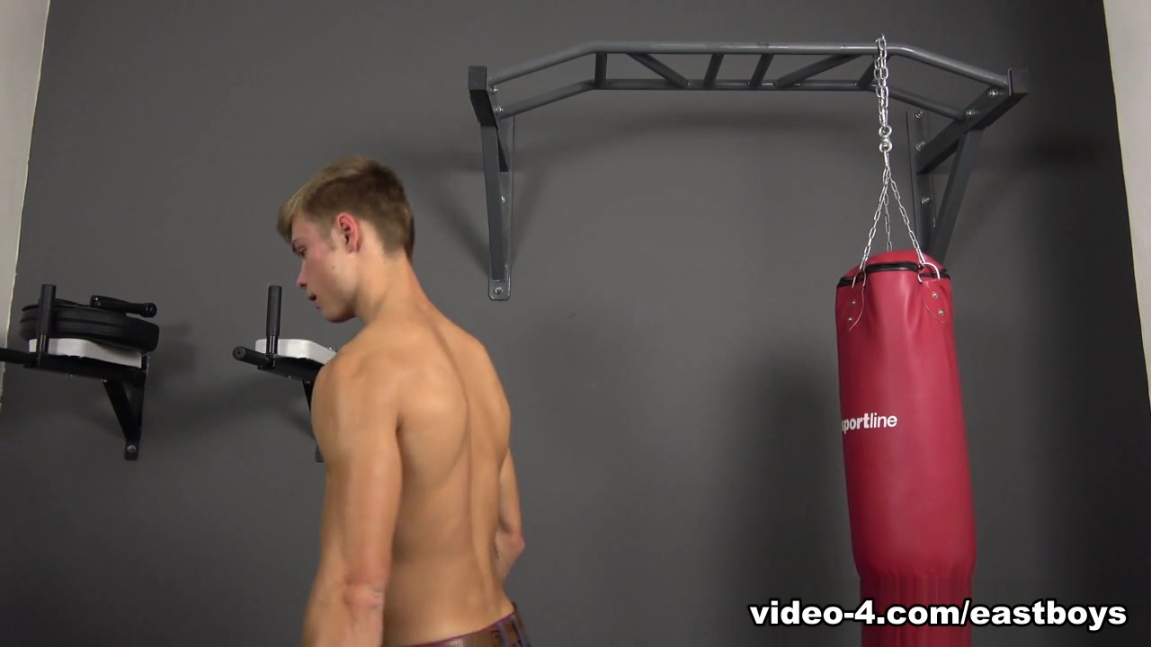 Muscle Flex - Casting 20 - EastBoys