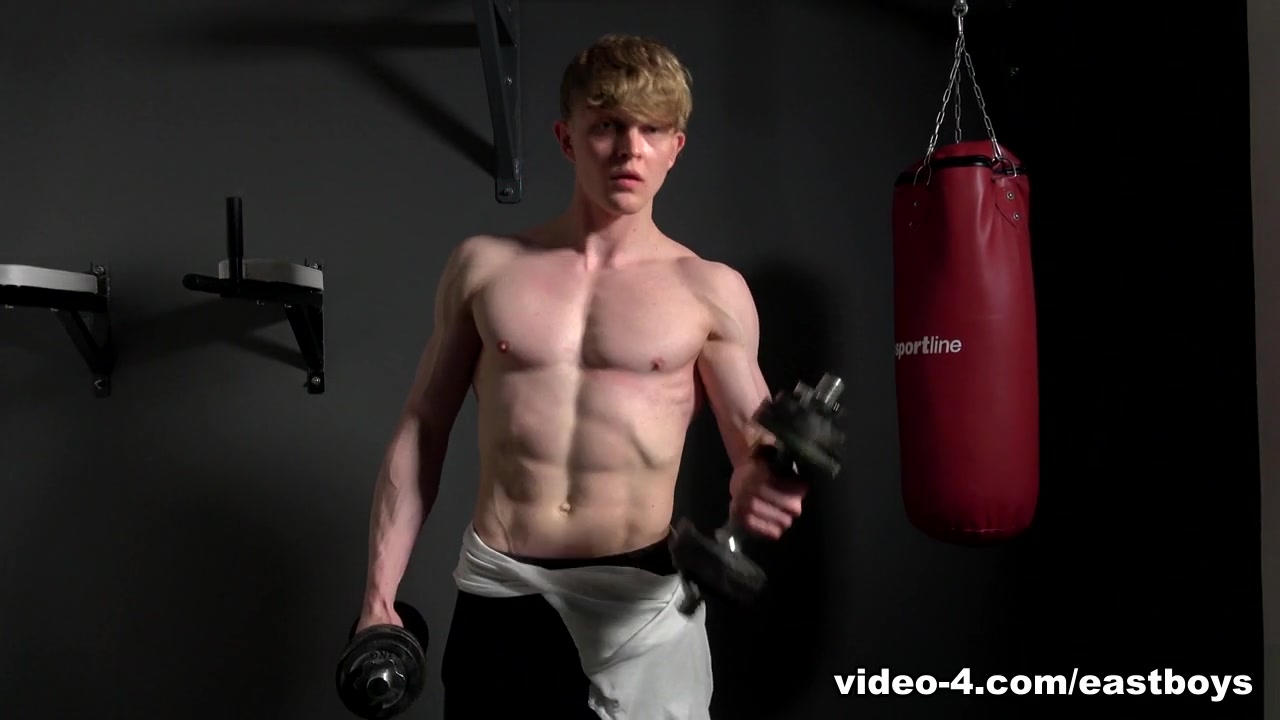 Muscle Flex - Casting 23 - EastBoys