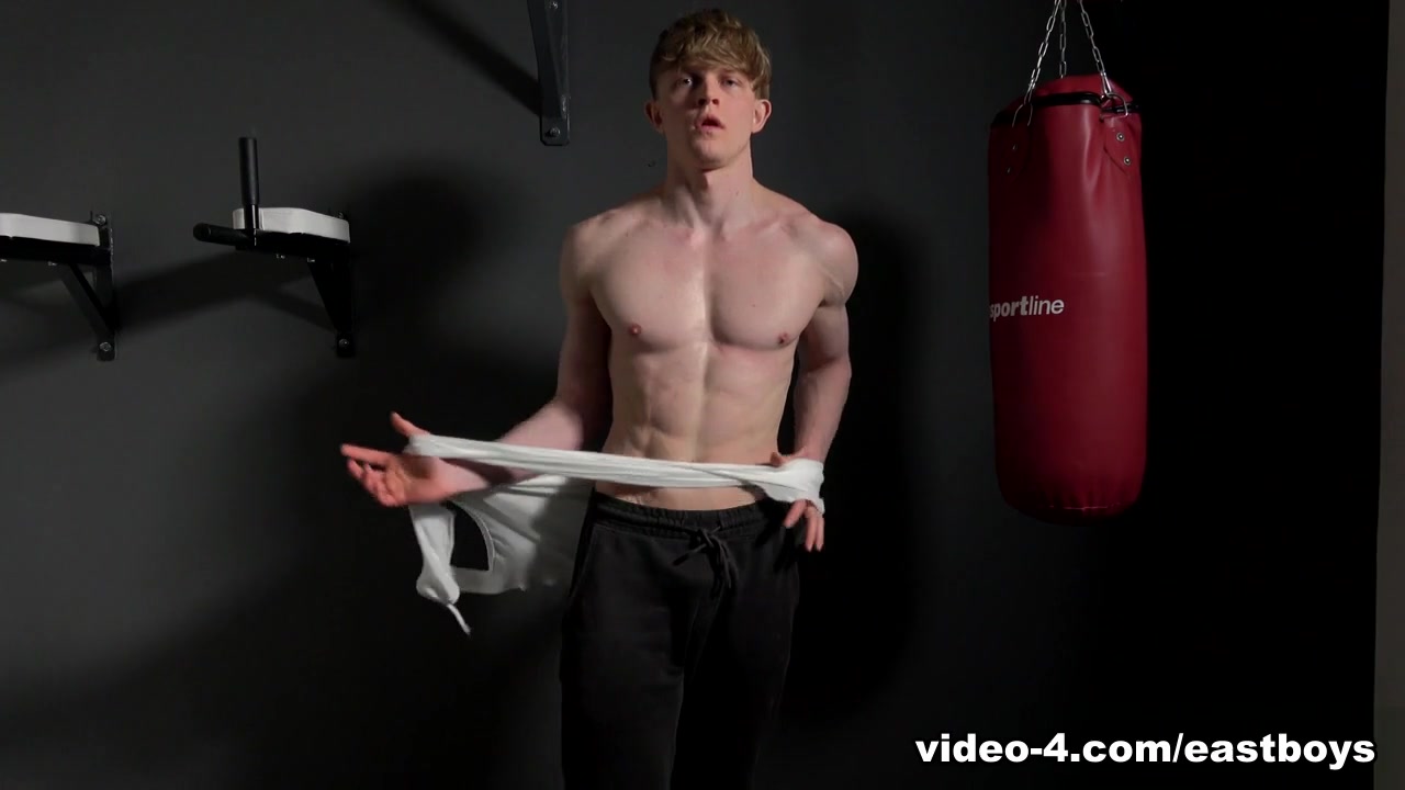 Muscle Flex - Casting 23 - EastBoys