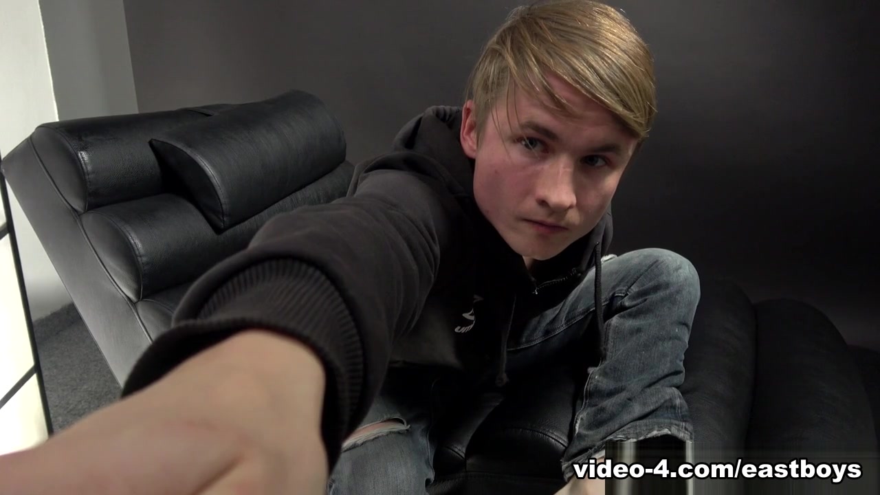 Casting - Jefferey Sucks his own Cock - EastBoys