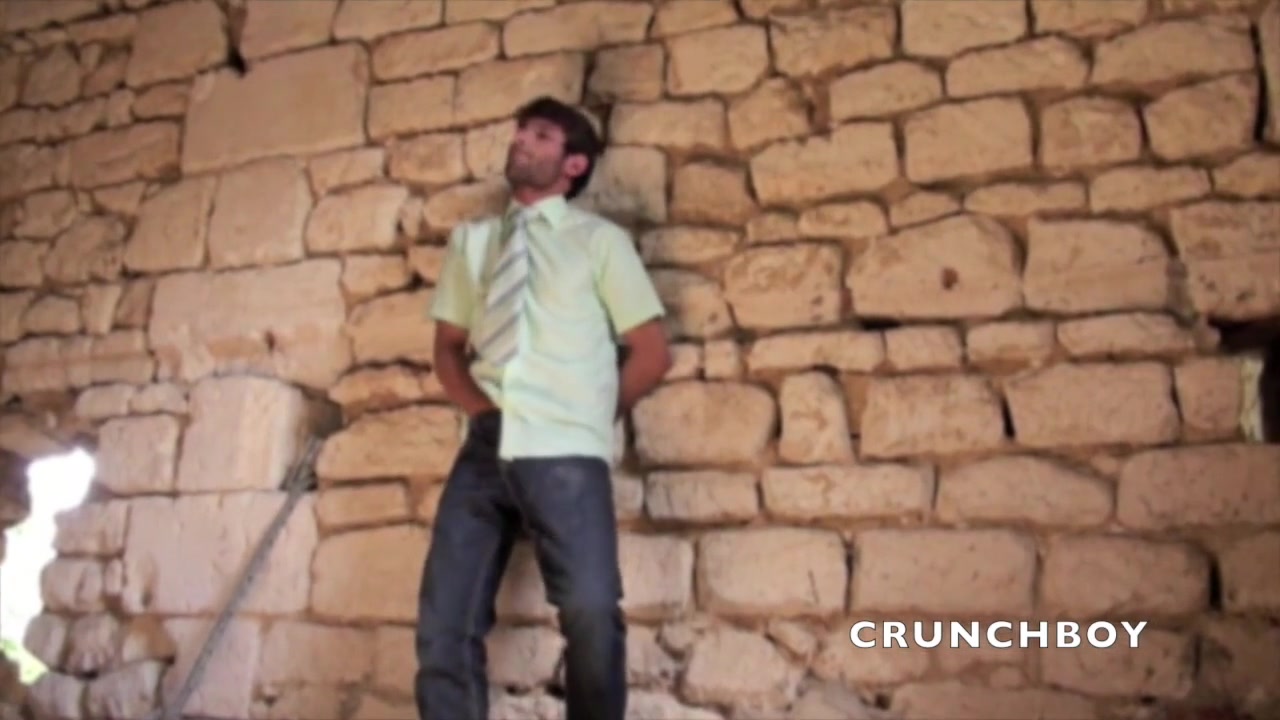 Matt fucked by the top blond dominant Kameron Frost - CrunchBoy