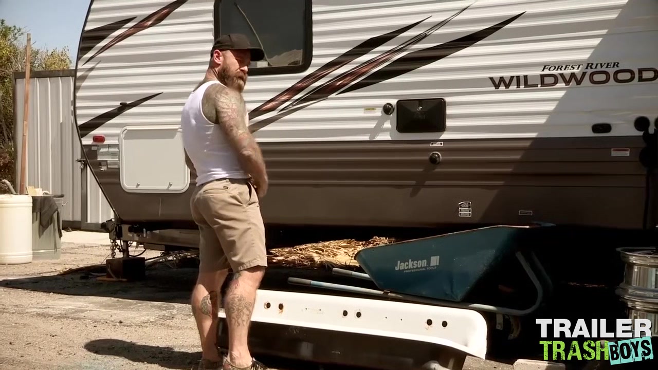 TRAILERTRASHBOYS Jack Dixon Has His Dick Blown Outdoor