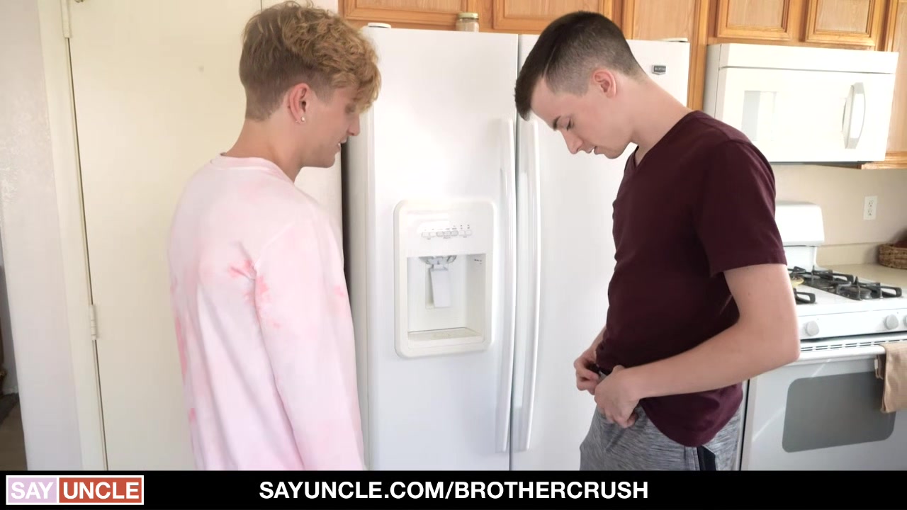 Angry Stepbro Alex Meyer Bangs Jesse Bolton On The Kitchen Floor