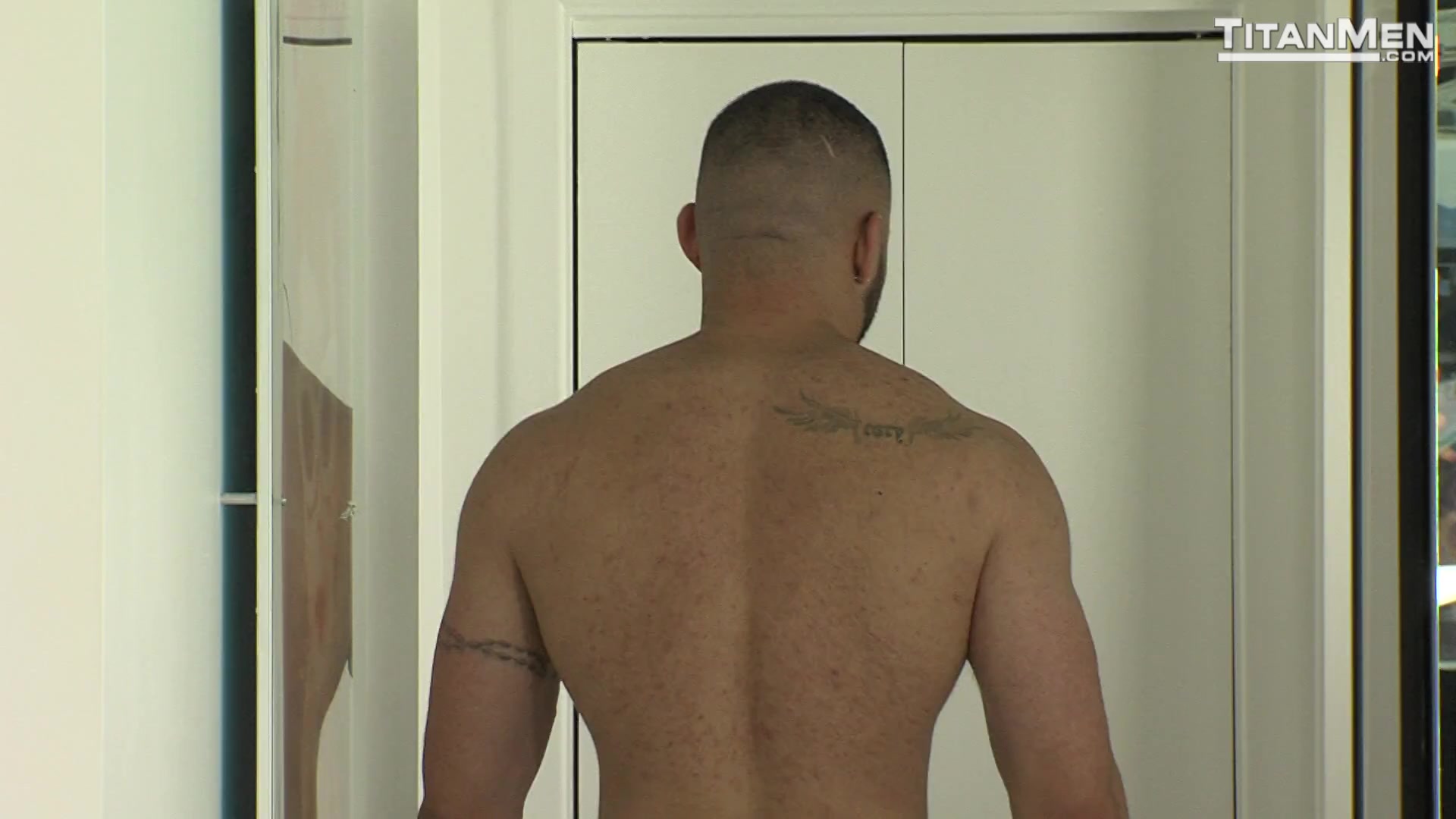 New Rules 3: Dakota Rivers & Julian Knowles