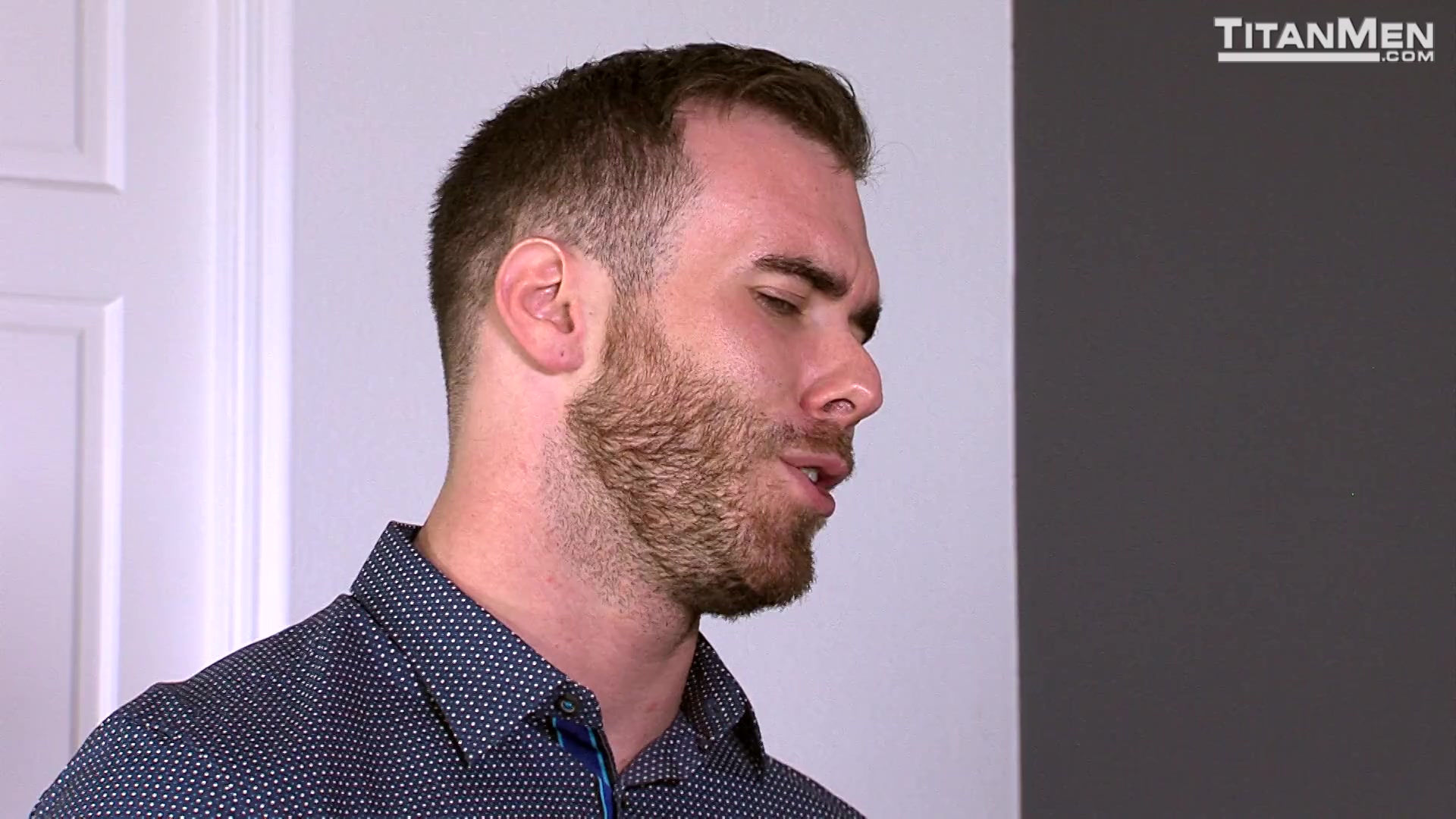 TaXXX: Scene 1: Matthew Bosch gets Jason Vario's Huge Deposit