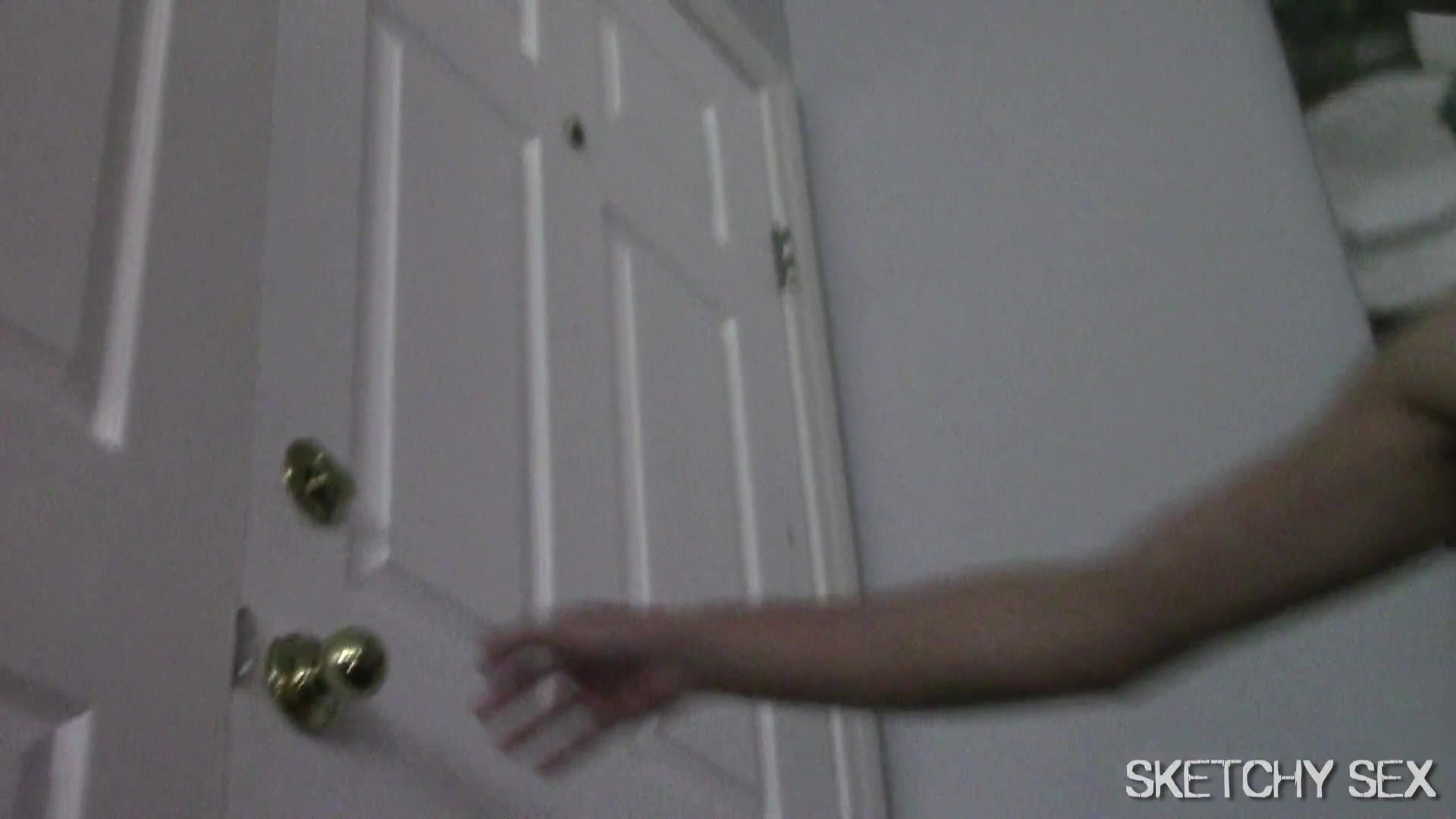 Sketchy Sex Cum Dripping Hole