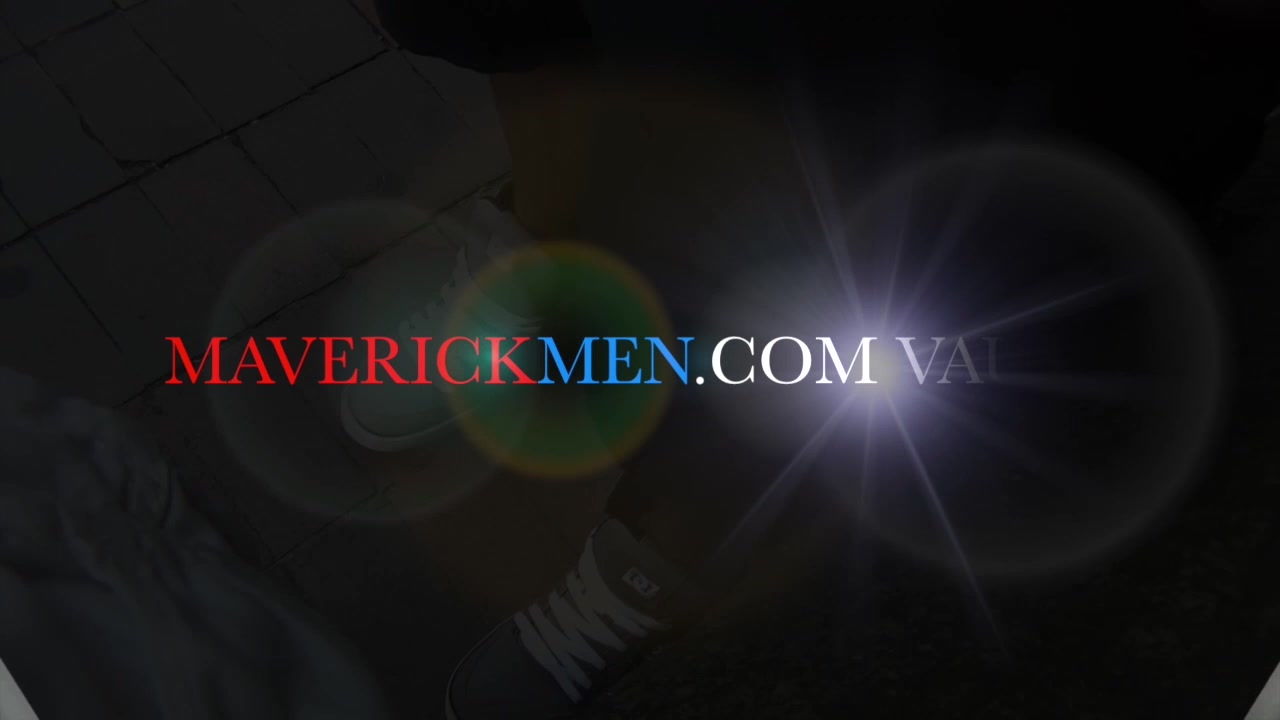 Maverick Men Hole