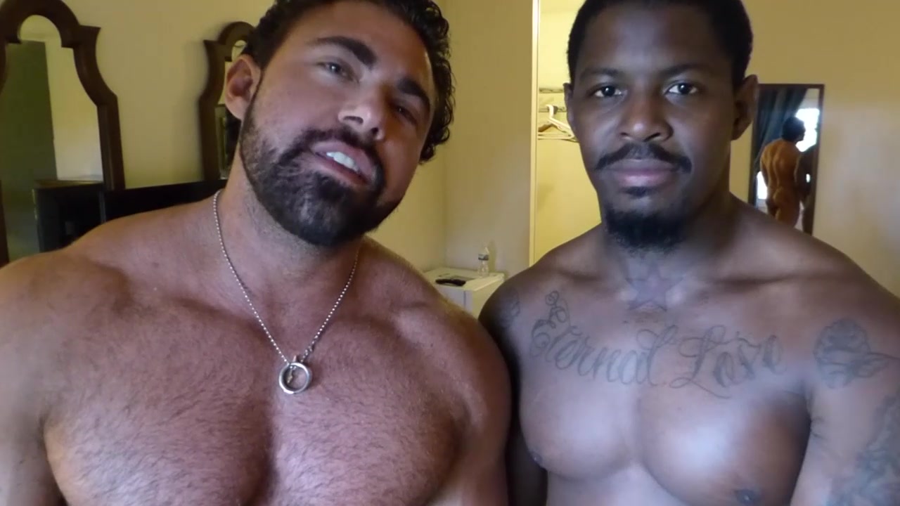 Maverick Men Directs Barebacking Muscle Beasts