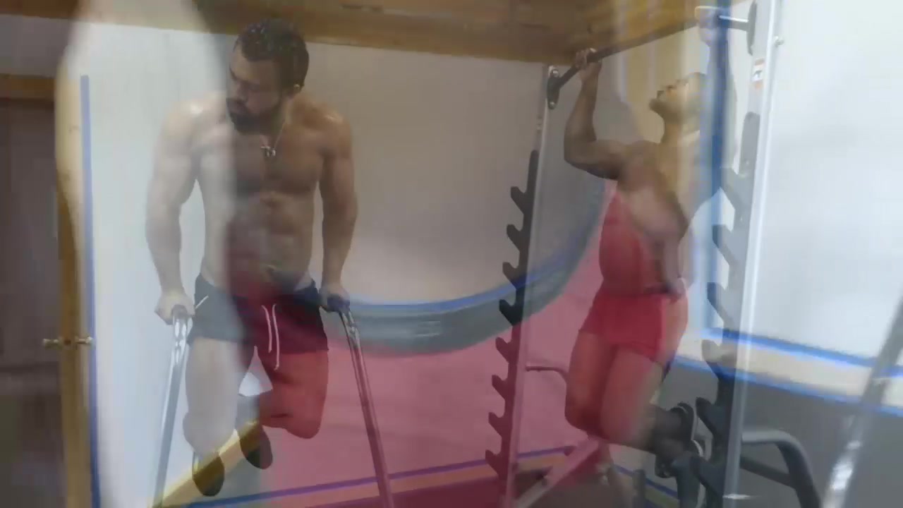 Maverick Men Directs Barebacking Muscle Beasts