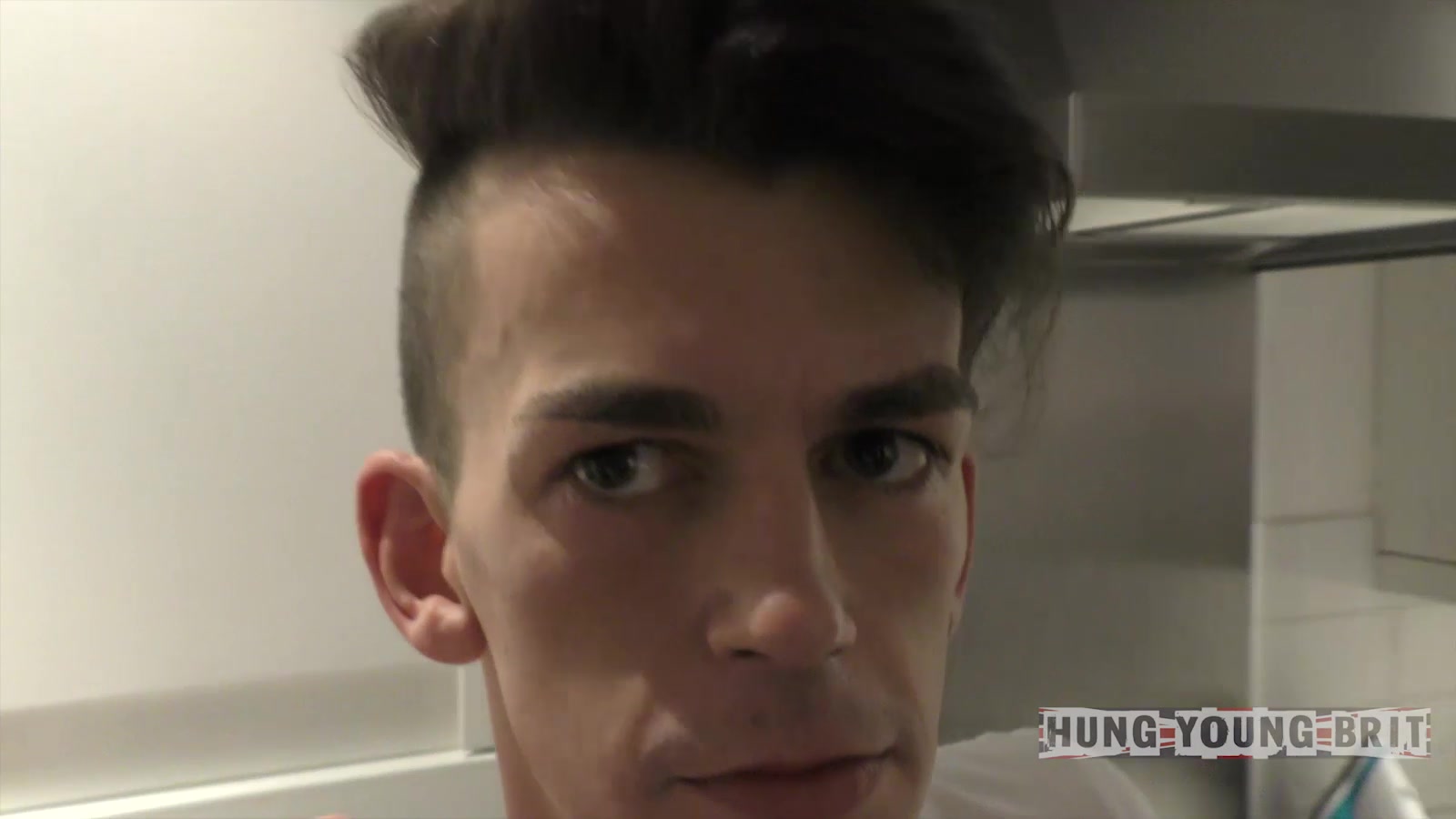 Hung Young Brit Young Chatty