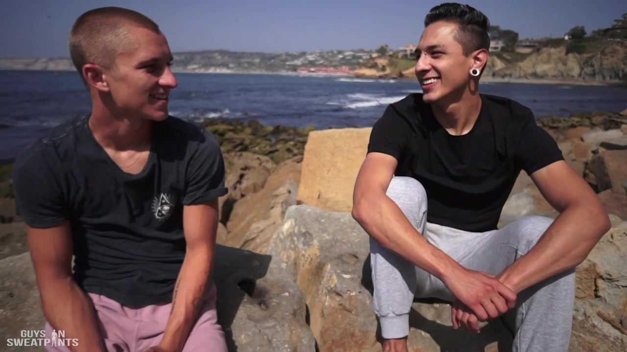 Guysin Sweatpants Mateo's Facial