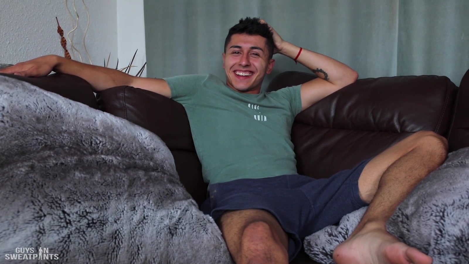 Guys In Sweatpants Cockhungry